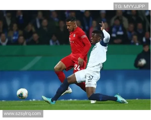 德甲激战：本菲卡逆转拜仁帽子戏法点燃全场激情与转会传闻