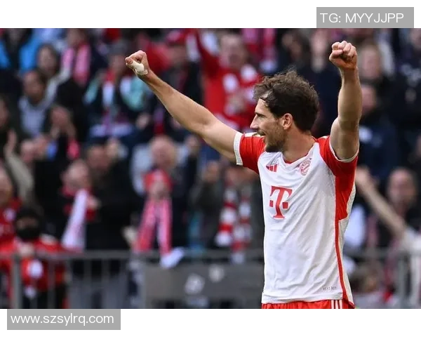 欧联杯精彩对决拜仁凭借帽子戏法战胜那不勒斯全场沸腾