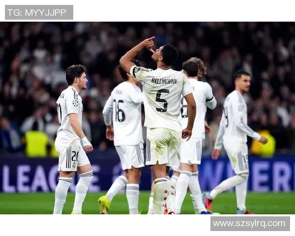 世界杯精彩对决皇马凭乌龙球险胜曼联引爆全场激情 世界杯精彩对决皇马凭乌龙球险胜曼联引爆全场激情