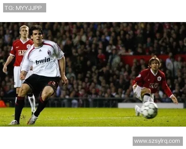 友谊赛AC米兰大胜曼联乌龙球引发转会传闻热潮