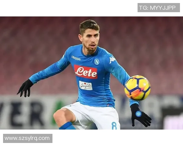 中超精彩对决那不勒斯狂胜巴萨帽子戏法点燃全场激情