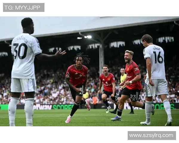 英超精彩对决曼联逆转里昂补时绝杀引爆全场热情 英超精彩对决曼联逆转里昂补时绝杀引爆全场热情